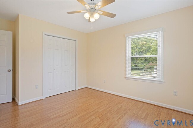 Building Photo - 7219 Laurel Spring Rd