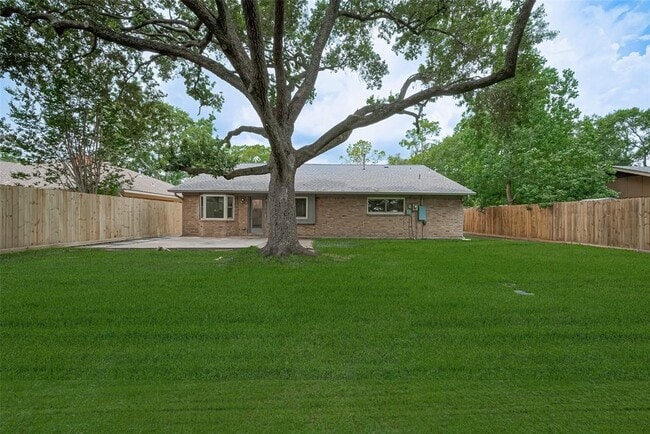 Building Photo - 12319 Attlee Dr
