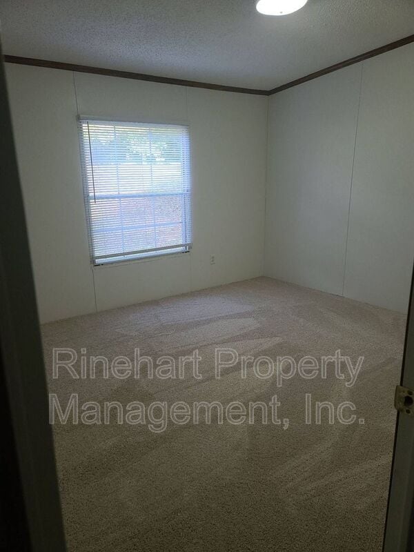 Building Photo - 2321 Cyrus Dr