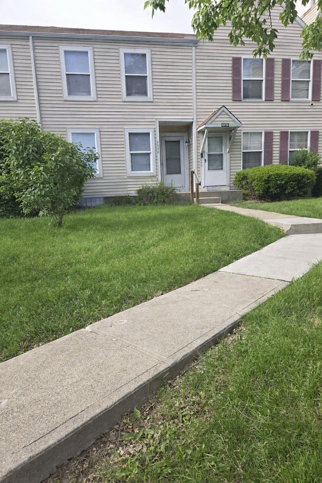 Building Photo - 6048 Trowbridge Way