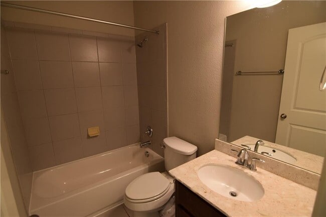 Building Photo - 4109 Vinalopo Dr