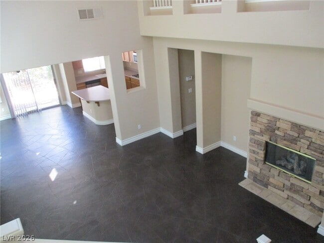 Building Photo - 2435 Carnegie Hall St