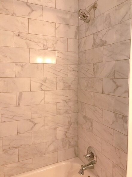 Building Photo - 547 Harding Pl