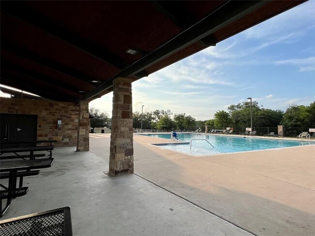 Building Photo - 10233 Crescendo Ln