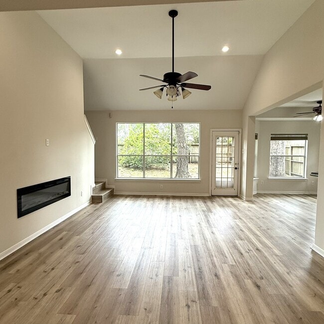 Building Photo - 2203 Blossom Creek Trail