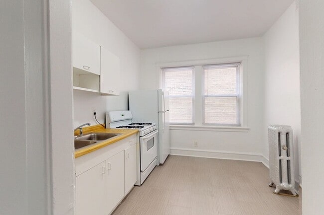 Floorplan - 918 E. Hyde Park Boulevard