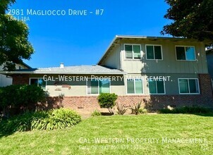 Building Photo - Spacious upstairs 1 bedroom apartment near...