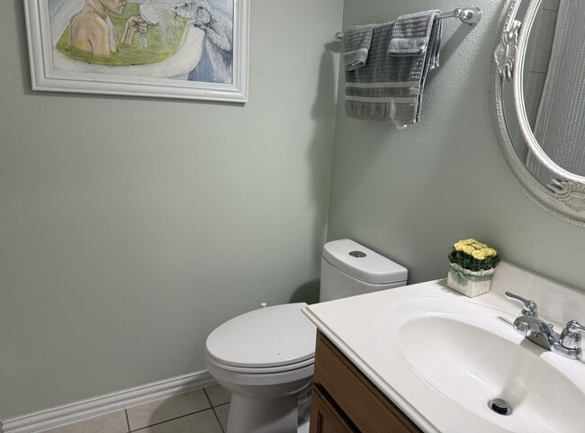 Building Photo - 23910 Fairport Harbor Ln