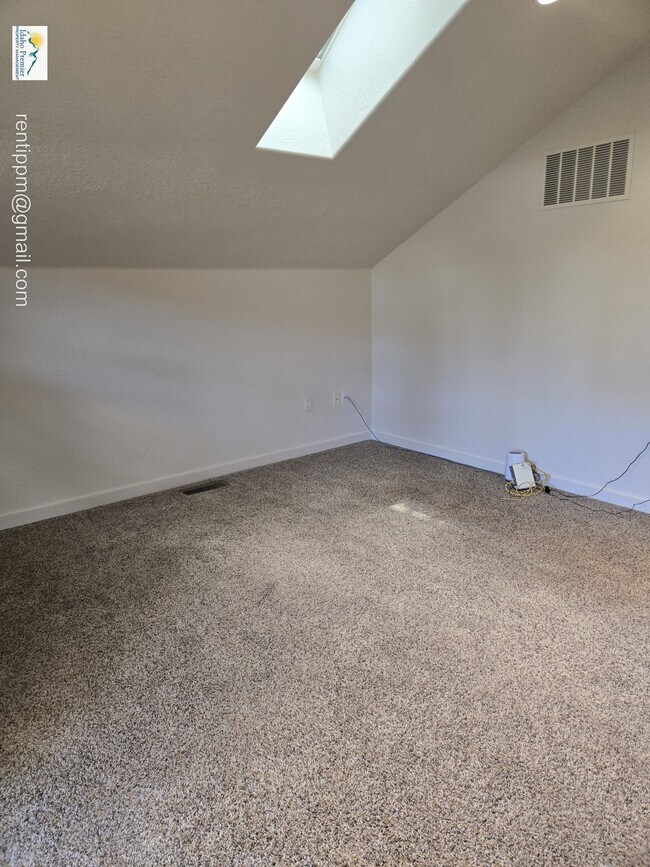 Building Photo - 1919 N 31st St