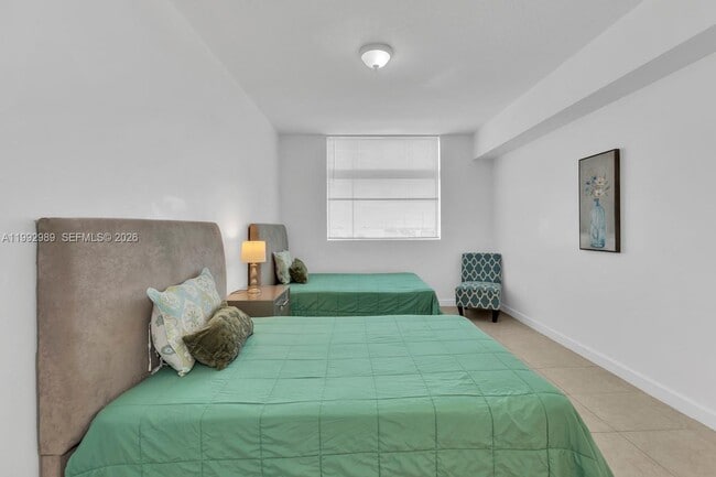 Building Photo - 140 S Dixie Hwy