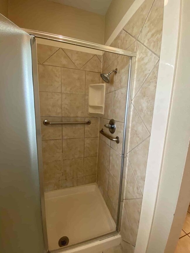 Building Photo - 300-306 East Main Street