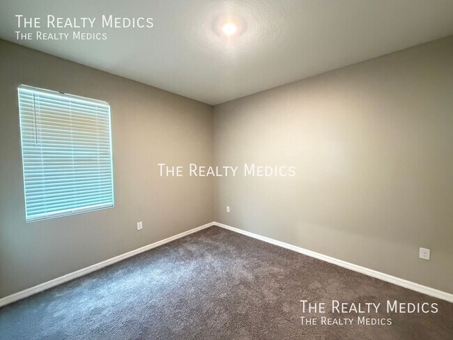 Building Photo - 8053 Penrose Pl