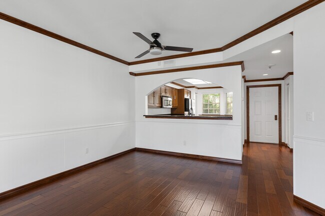 Building Photo - 1000 S Harbour Island Blvd