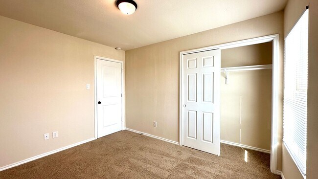 Building Photo - This is no joke1 $1,145 per month.