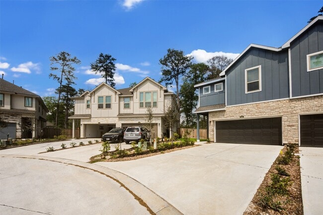 Building Photo - 609 Royal Arch Dr