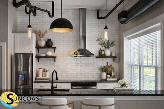 Building Photo - 1661 Riverside Ave