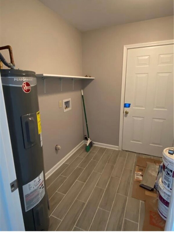 Building Photo - 2814 Pakenham Dr