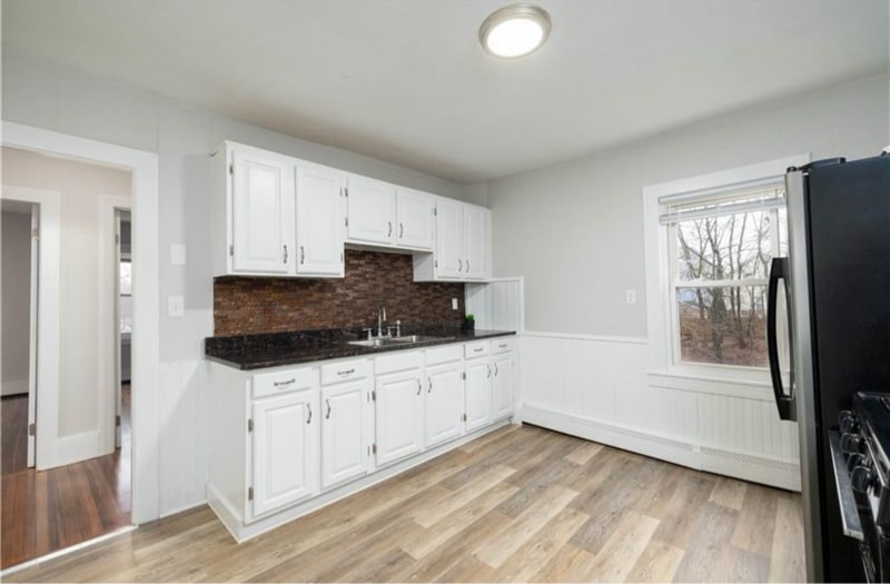 Building Photo - 6 Howard St