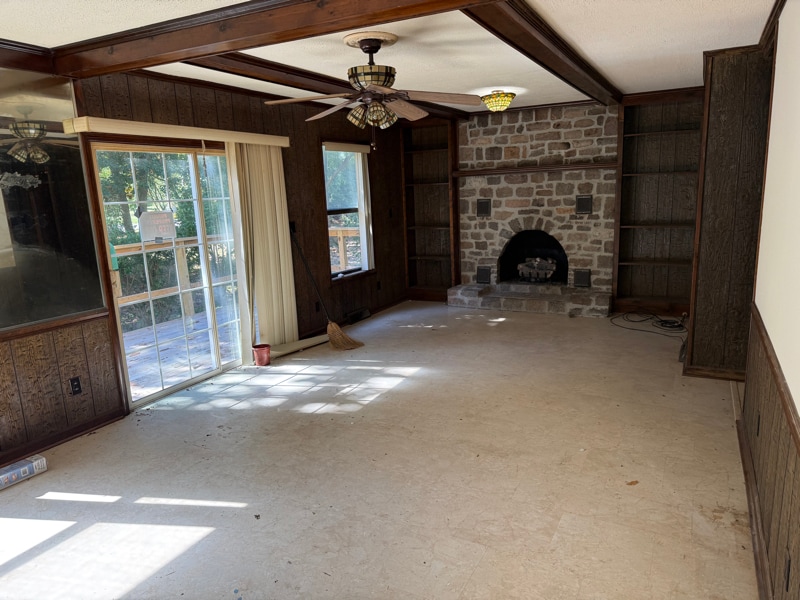 Building Photo - 205 South End Rd