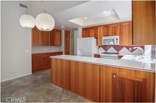 Building Photo - 28721 Via Pasatiempo