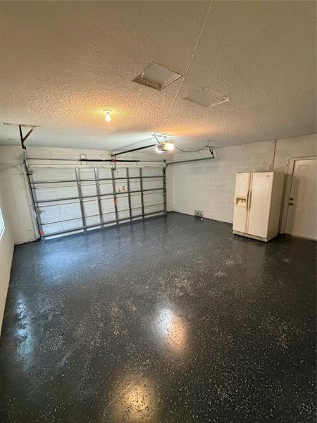 Building Photo - 1360 NW 94th Ave