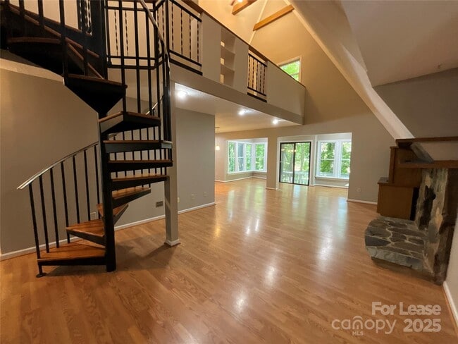 Building Photo - 7608 Zermatt Ln