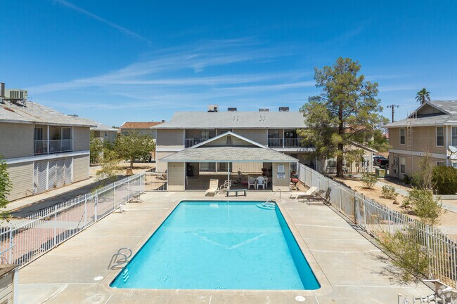Building Photo - Ridgecrest Springs