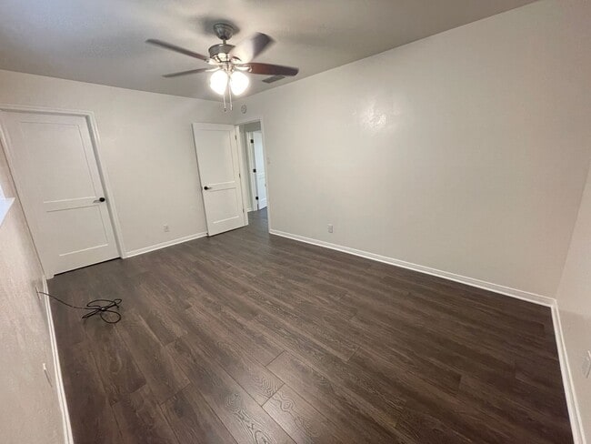 Building Photo - 1306 N 42nd St