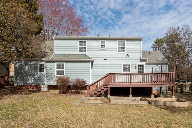 Building Photo - PRICE DROP on Beautiful 4 Bedroom 3 Bathroom Home in North Chesterfield ***Available Early April***