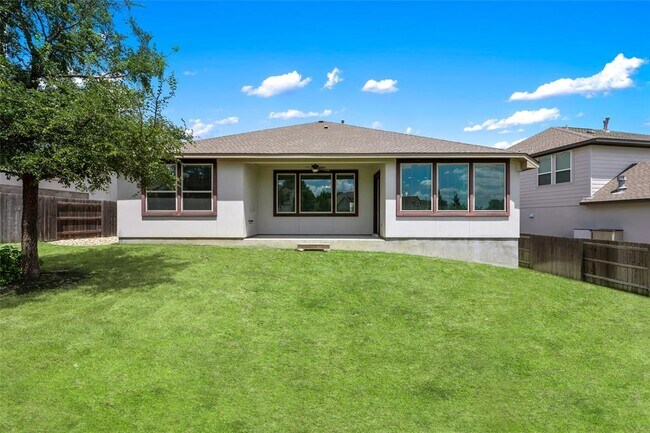 Building Photo - 212 Panzano Dr