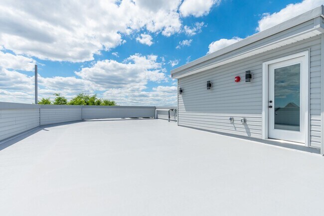 Building Photo - Brand New 2 Bedroom Apartment in Modern Bu...