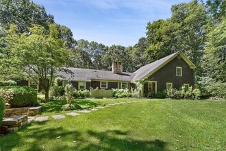 Building Photo - 164 Spring St