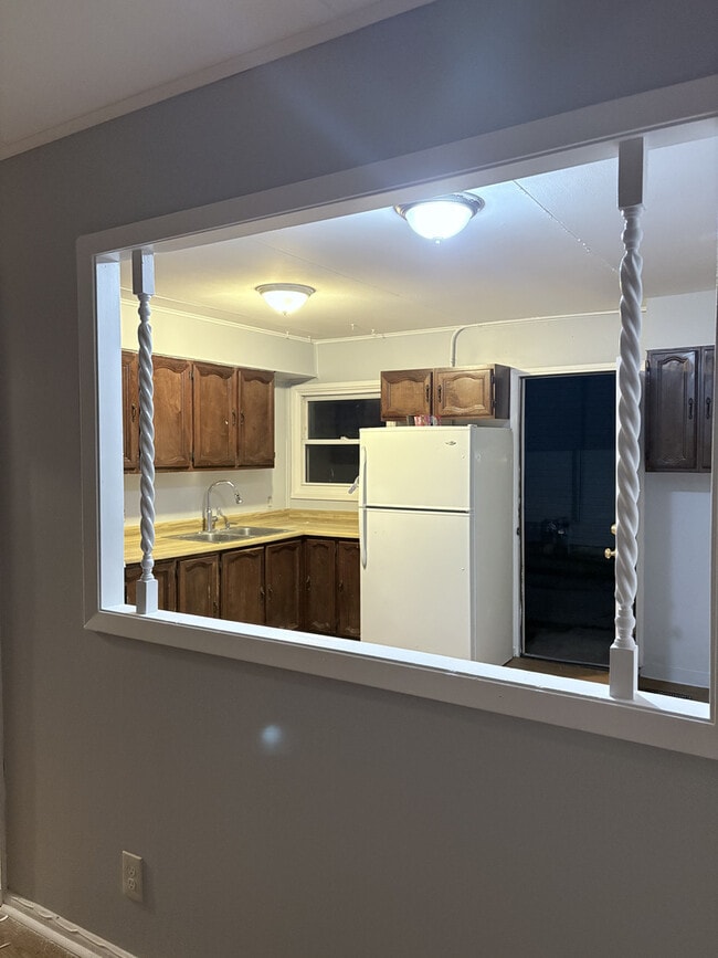 Building Photo - 2019 Overdene Ave
