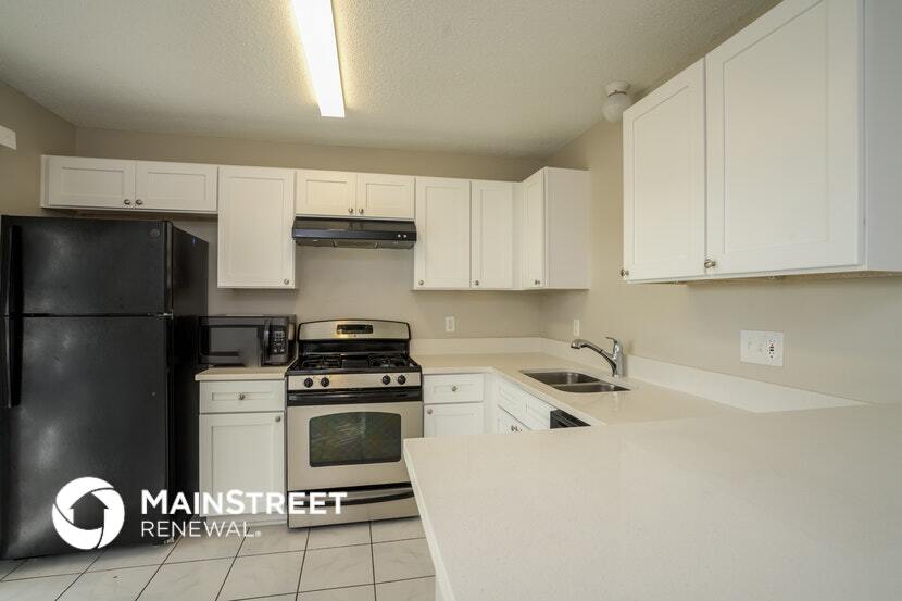 Building Photo - 3740 Dartford Dr