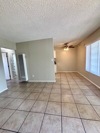 Building Photo - 530 N Anna Dr