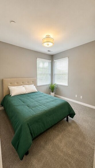 Building Photo - 8506 Sandstone Pl