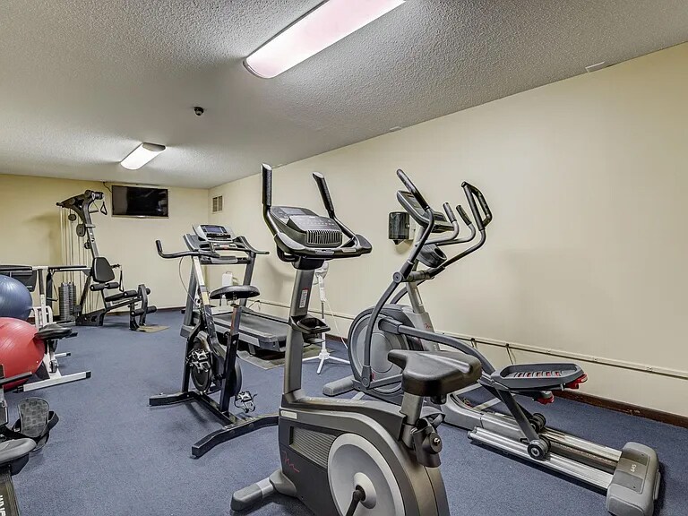 Workout Room - 4575 W 80th Street Cir