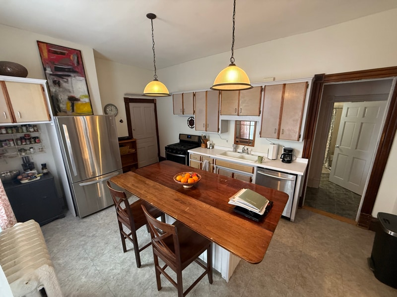 Building Photo - 800 Hague Ave