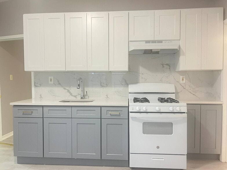 Unit 1R - 344 Virginia Ave