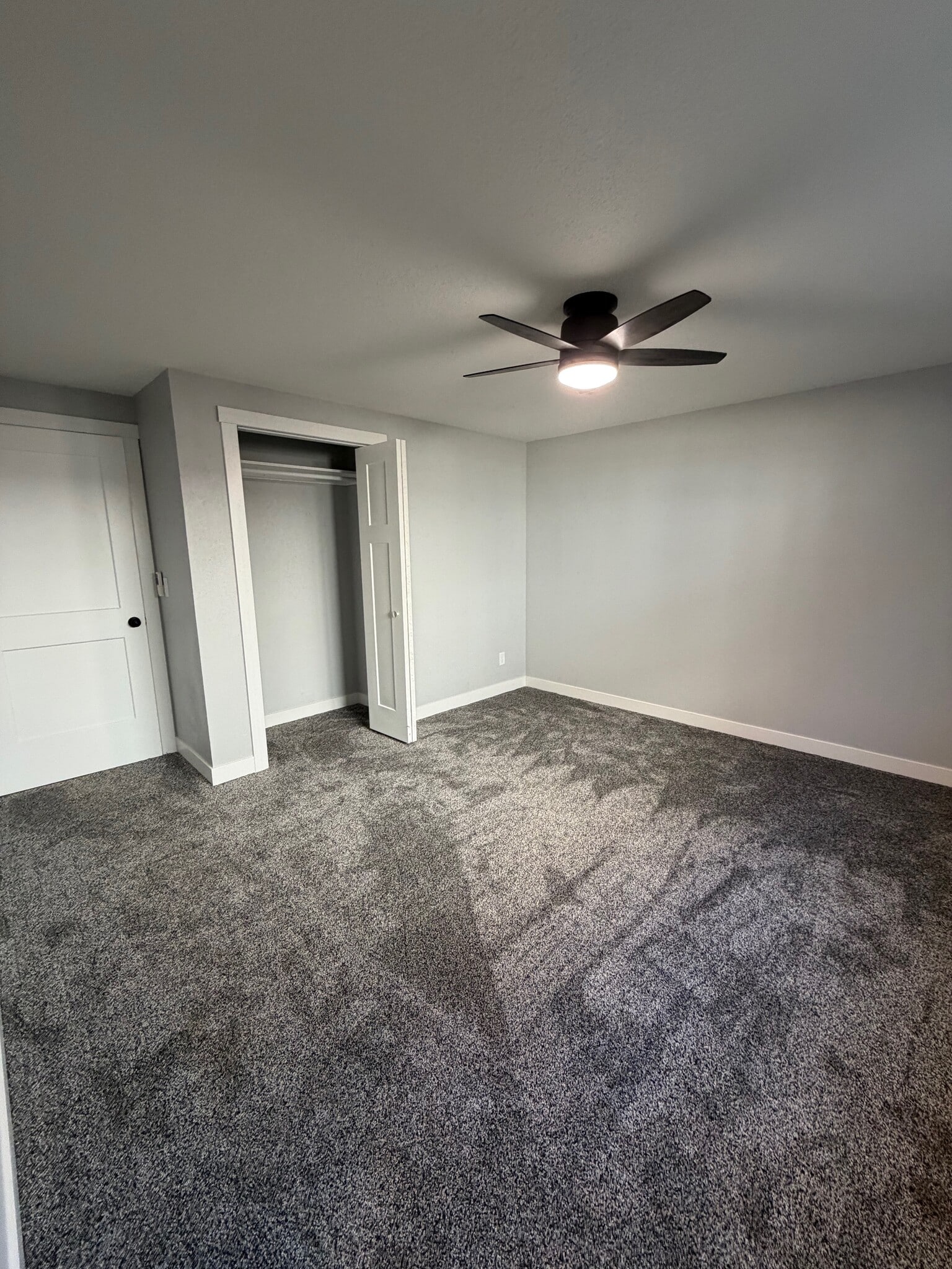 Building Photo - 1413 Charles St