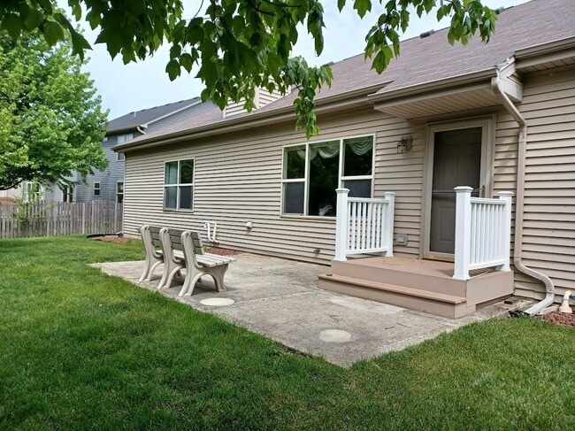 Building Photo - 24463 Tufton St