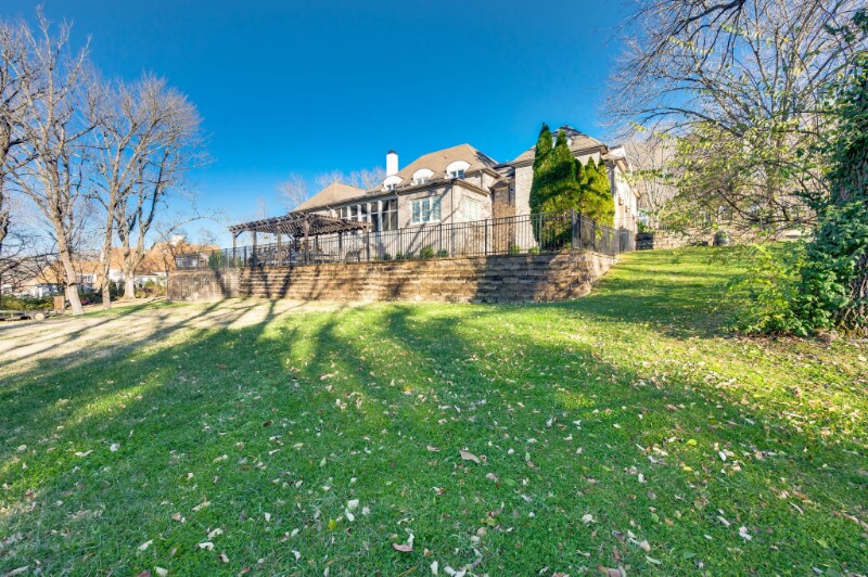 Building Photo - 3509 Trimble Rd