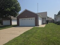 Building Photo - 2802 Cronin Dr