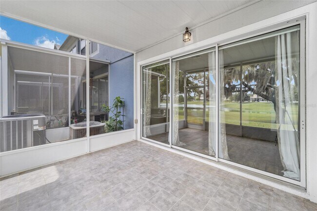 Building Photo - 4415 SW 52nd Cir