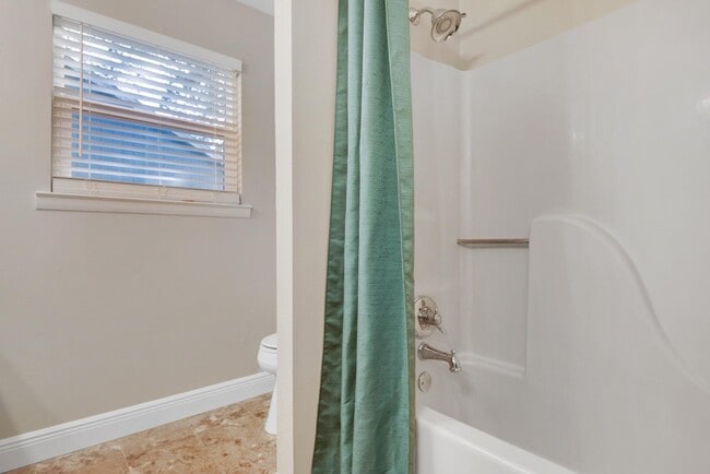 Building Photo - 266 Honeysuckle Way