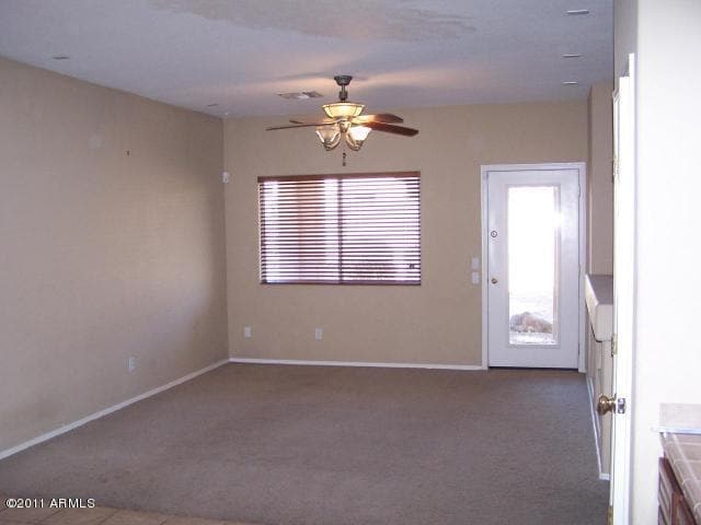 Building Photo - 12522 W Jefferson St