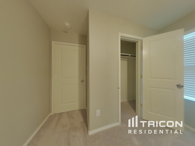 Building Photo - 11844 Mancos Trl