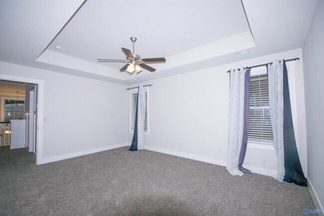 Building Photo - 28 Silky Oak Cir SW