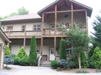 Building Photo - $1,800 - 2 Bedroom / 2 Bathroom Furnished ...