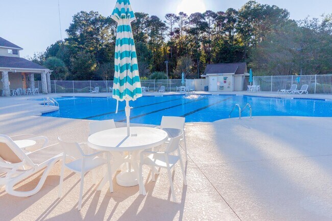 Building Photo - 187 Madrid Dr